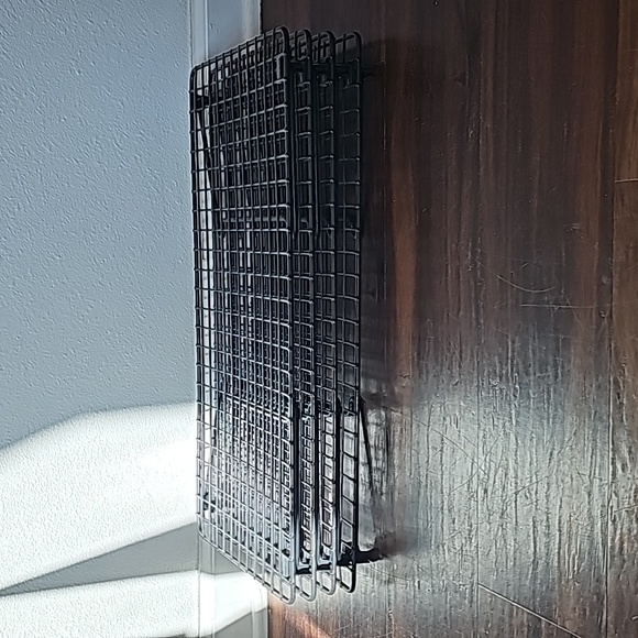 4 Stackable Shoe Racks IKEA brand - Picture 3 of 3